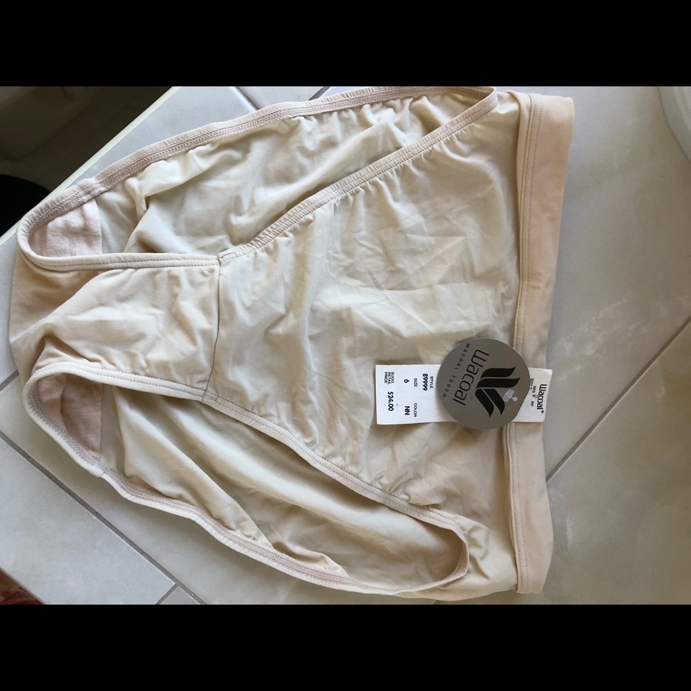 Wacoal Beyond Naked Shaping Brief Panties